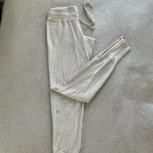 Lululemon ankle zip joggers